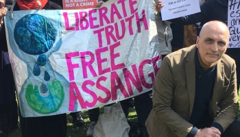 At Belmarsh prison for Julian Assange’s freedom